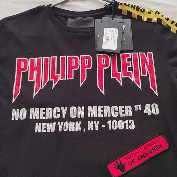 Tshirt - Picture 3 of 4